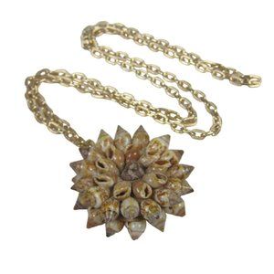 Seashell Pendant Necklace 28 In Goldtone Chain Shell Beach Vintage NO CLASP